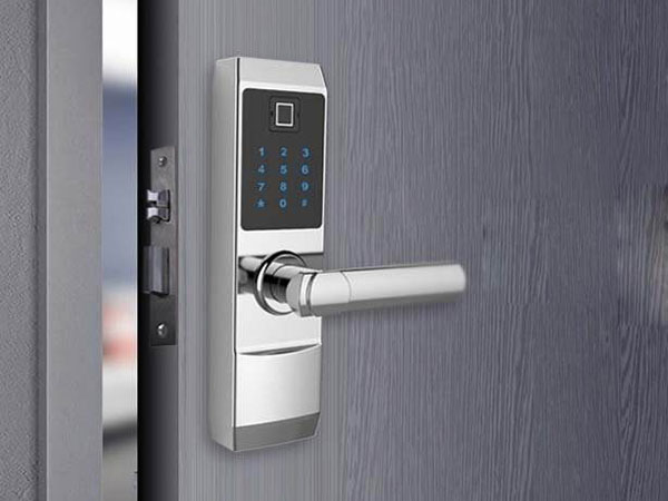 普宁24小时上门开锁公司